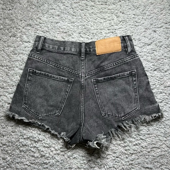 Pacsun Shorts Womens 24 Vintage High Rise Button Fly Raw Hem Frayed Edge Cotton - Picture 4 of 4